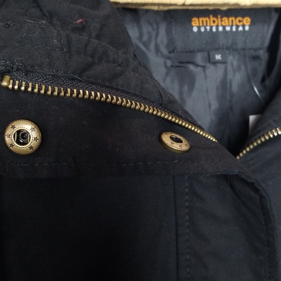 Jacket - Picture 2 of 4